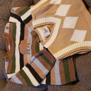 Sweaters - lot of 2